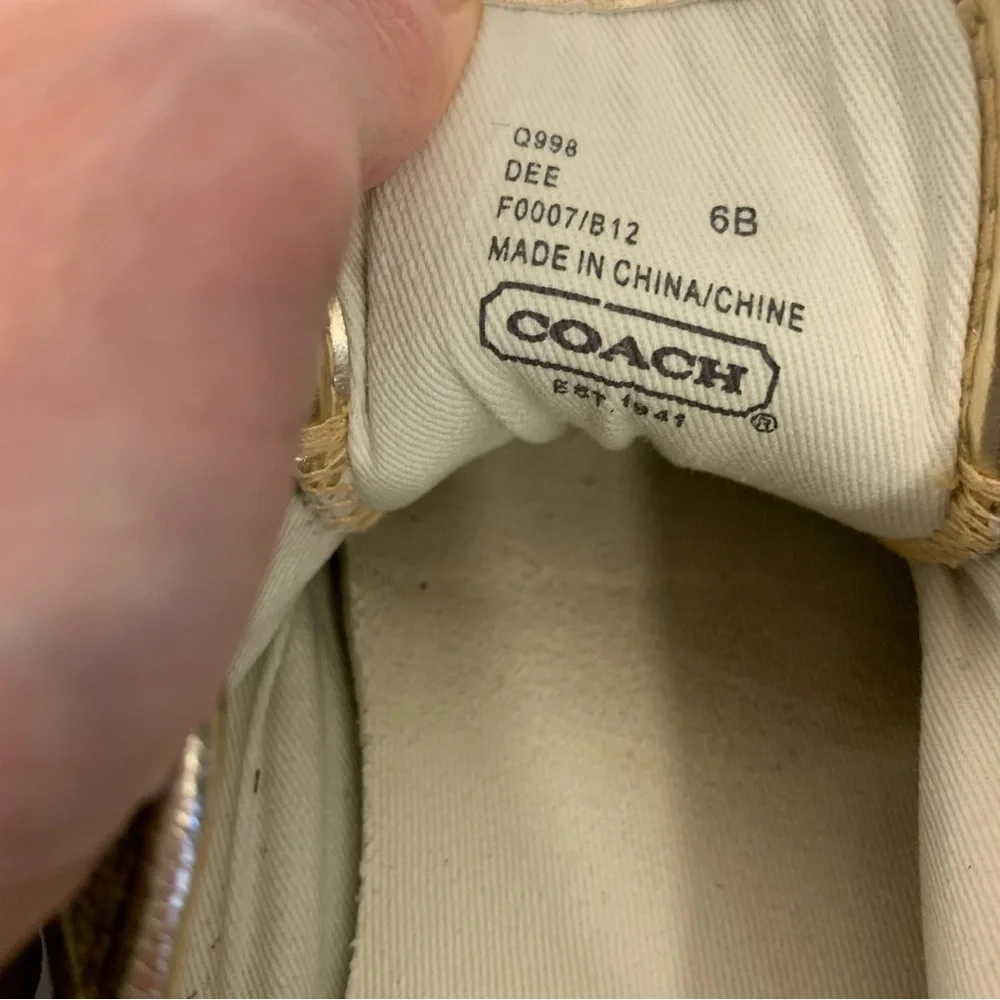 Coach read shoes